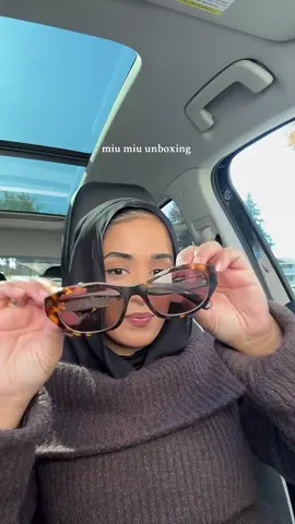 new sunniessssss @Miu Miu  #sunglasses #miumiu #unboxing #miumiuunboxing 