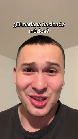 ¿El mariana haciendo música? 