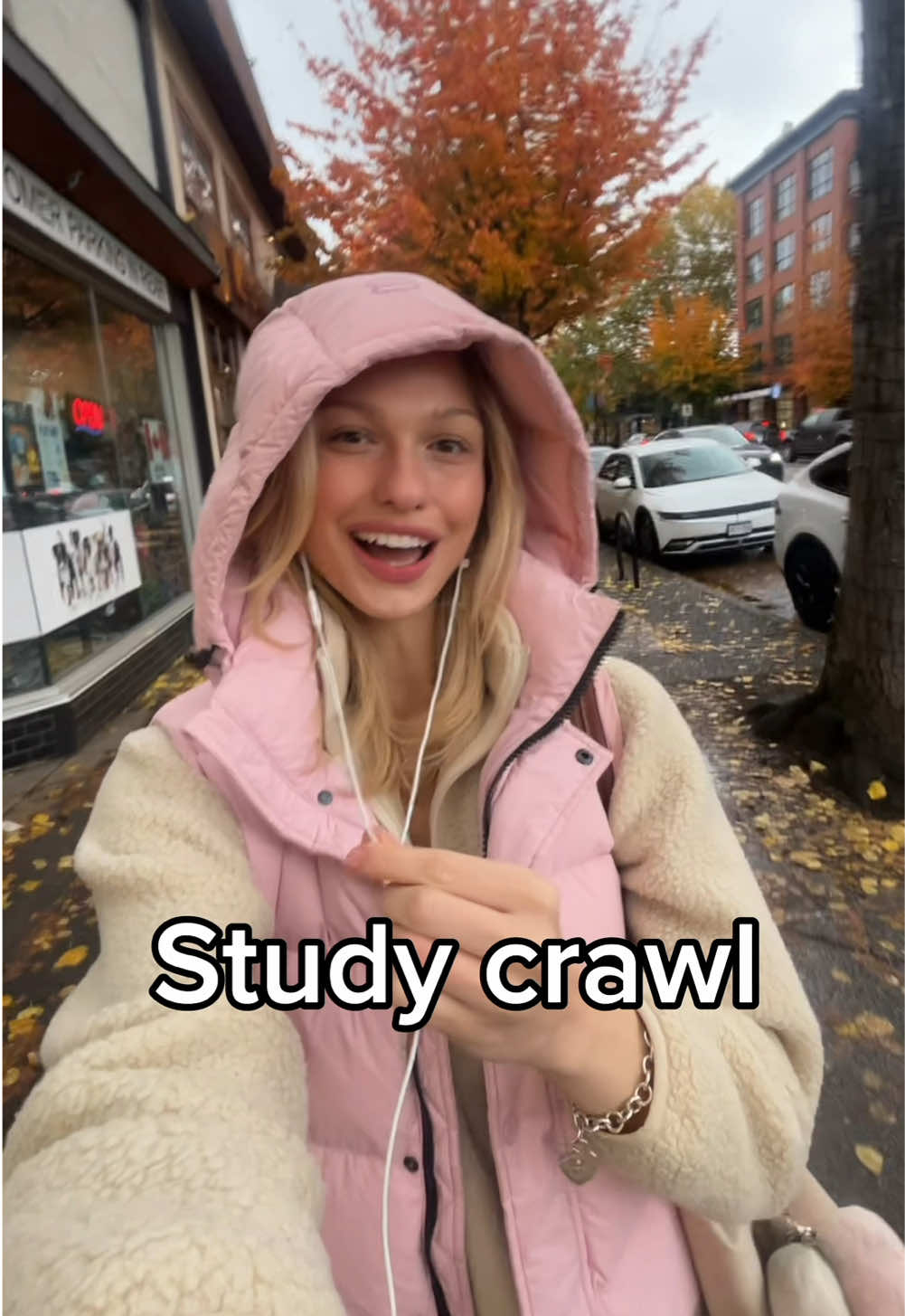 The study crawl returns ! #studytok #studywithme #studyvlog #Vlog #studycrawl #studying #studymotivaton #unilife 