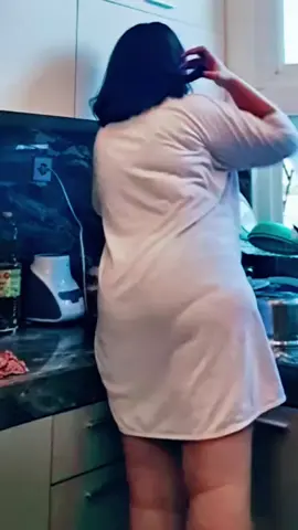 #padahariini #CapCut #ijah  Jowo iki BossQ... Senggol donk...🤭🤭🤭