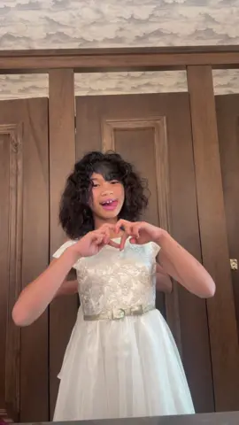 Younger sister and older sister energy💅