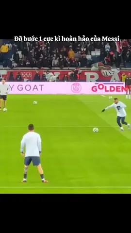 📽️ Nói về khả năng đỡ bước 1 thì Messi quá đỉnh .#messi #leomessi #neymar #psg #video 