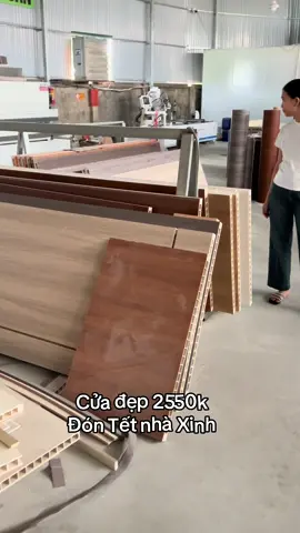 Cửa đẹp đón tết cửa nhà đẹp Viethome ##cuanhadepviethome##noithatviethome##cuanhuacomposite##cuanhomduc##cuagotunhien