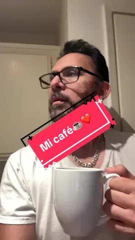 Como me gusta tomar café.☕️❤️ 😋 #cafe #cafecito #coffee #coffeeaddict #cafeteando 