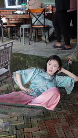 Con gái miền tây này lạ quá à nha #HanSara #LienQuanDuHi