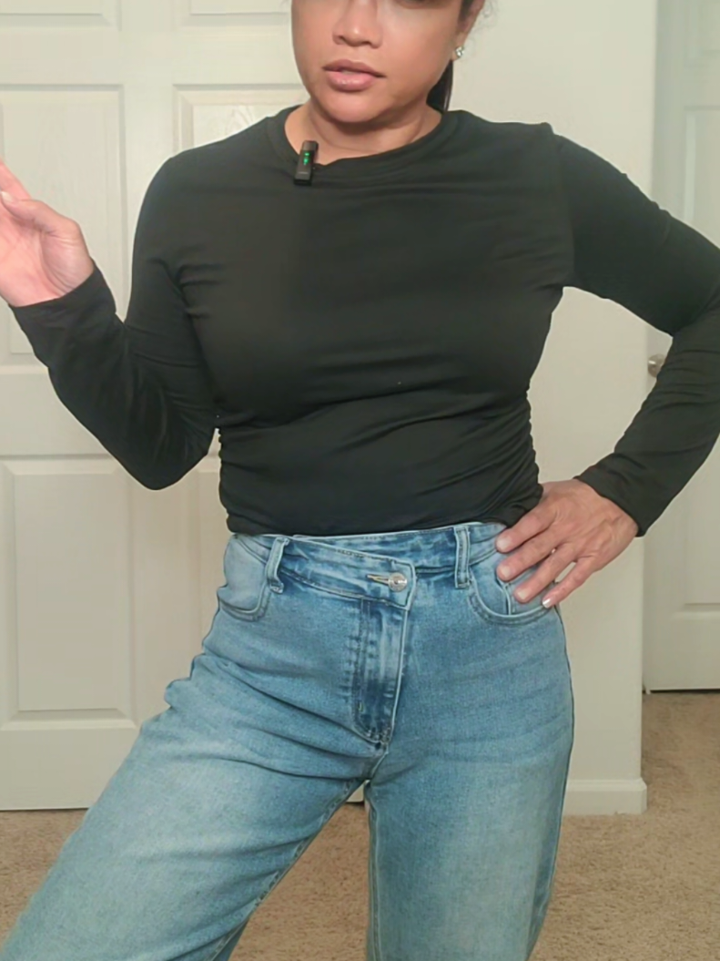 A #TikTokShop favorite of mine are these #crossoverjeans by @Genleck  ~ so well-made and super comfy. Has good stretch and sturdy‼️ Get them‼️ 