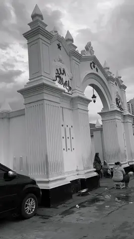 ziarah ke maqom Habib Husein Bin Abu Bakar Alaydrus..  (keramat luar barang jakarta..)  #sholawat #habibhuseinbinabubakaralaydrus  #abahgurusekumpul  #fypシ゚viral  #fyppppppppppppppppppppppp 