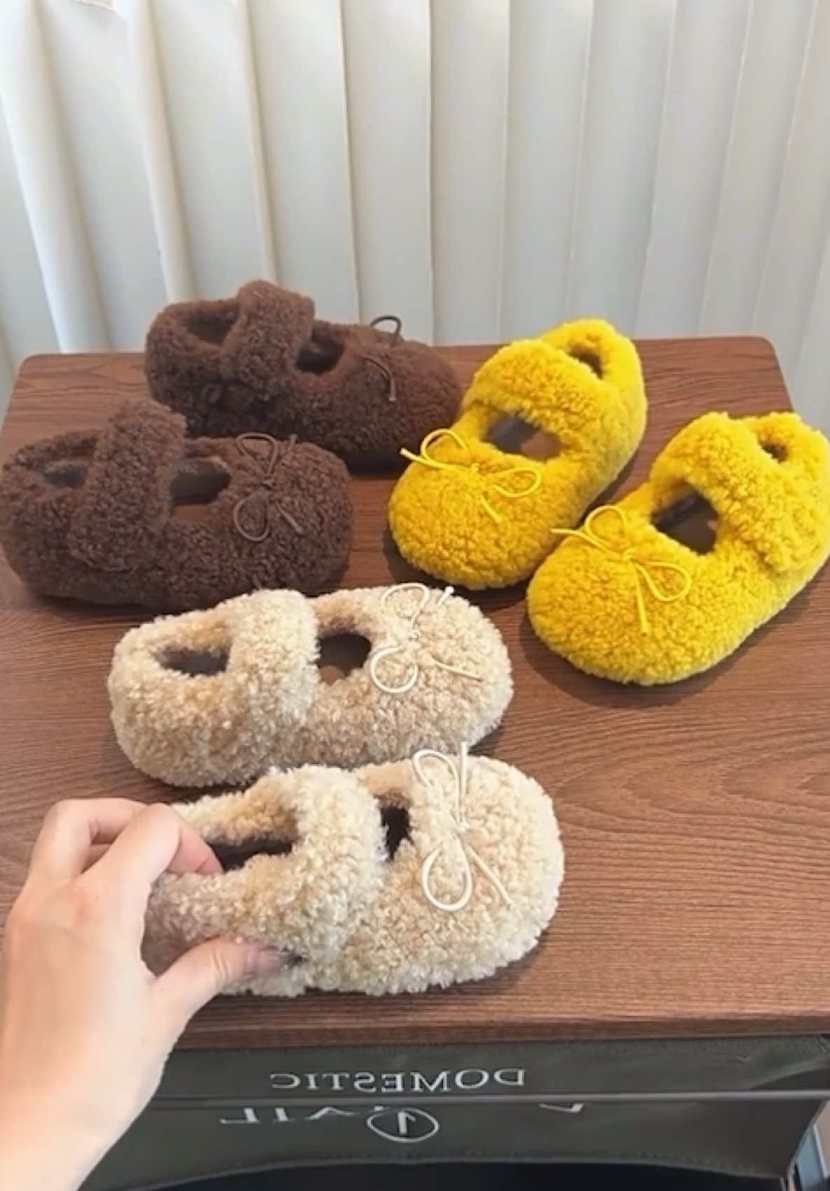 Giày búp bê lông cừu siêu mềm!#giaydeptreem #thoitrangtreem #xuhuongtiktok #giaybupbebegai #giaybegai 