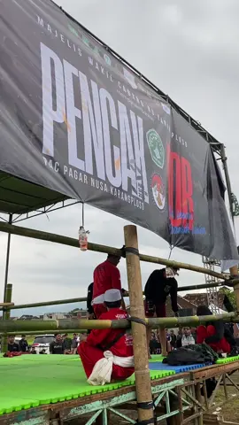Pencak kawak tinggalane kyai🙏🏼#pagarnusa86💚🔱 #pencakdor #gasmilirboyo #berandafyp 