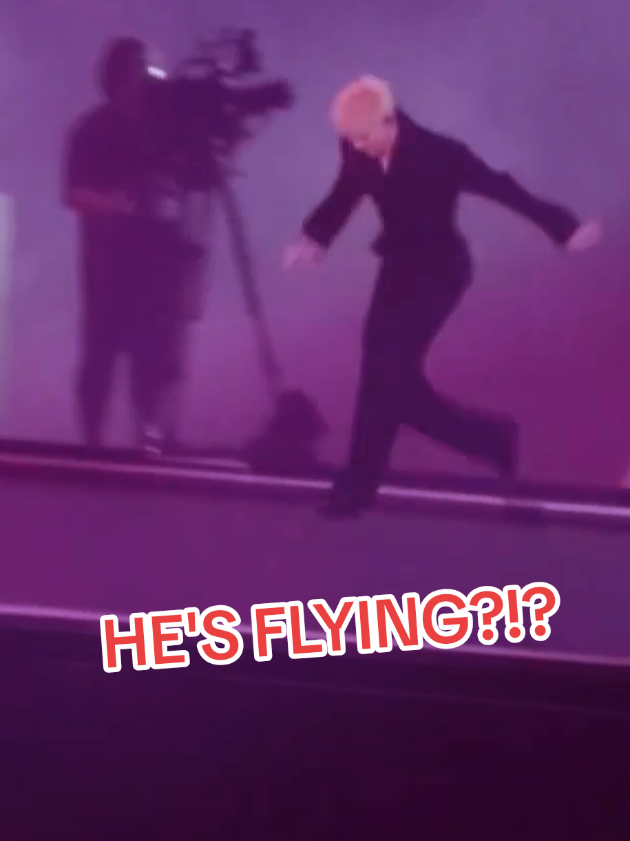 #slickback challenge with the jubi slide. looks so easy for &team maknae #maki  #andteam  #마키 #マキ 