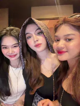 orang cantik selalu pake liptint raecca👌