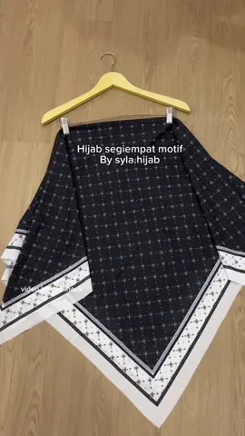 #hijabstyle #hijabsegiempatpremium #hijabmotif #hijabsegiempatmotif 
