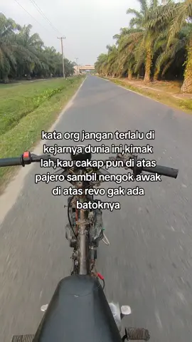 bujas lah #lagubatak #katakata #fyp 