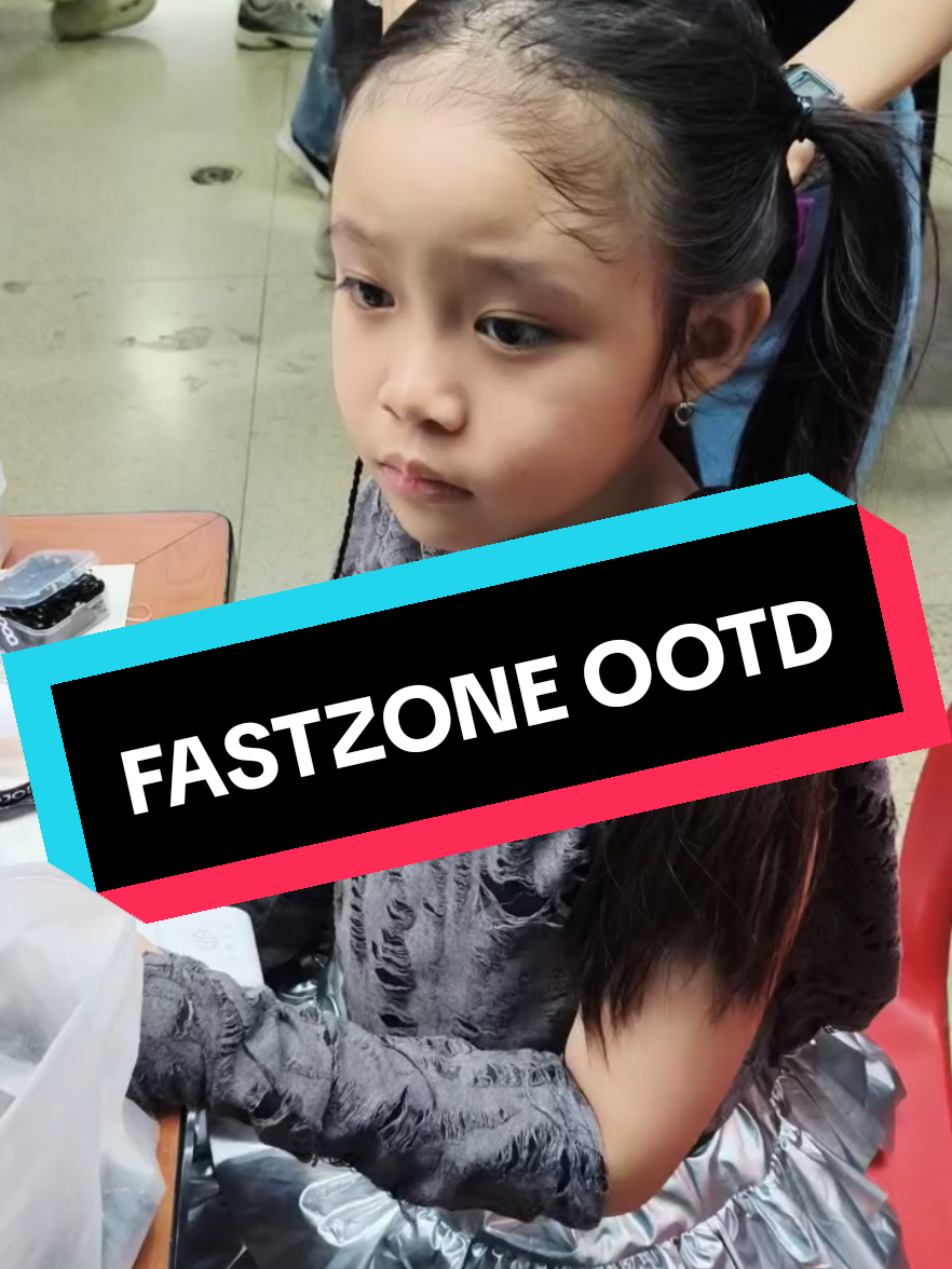 Last Night's FAST ZONE was a BLAST!! 👀🫣 CONGRATULATIONS SB19!! HAPPY ANNIVERSARY!! Sa sobrang ganda! Nakakabitin naman! 🥺😭 See you again SB19!!  Naachieve naman namin Ate Hope ang outfit na gusto niya!! 🫣👀🐥 Thank you @dear_prettyu once again for completing Ate Hope's  FASTZONE OOTD!! 😍❤️☺️ @officialsb19 @1zentertainment.ph #sb19_pablo #sb19_josh #sb19_stell #sb19_ken #sb19_justin 