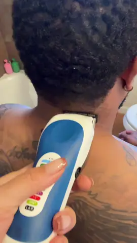 @Wahl Clipper is officially available on the tiktokshop! #clippers#wahl#wahlclippers #trimmers #tiktokshopcreatorpicks 