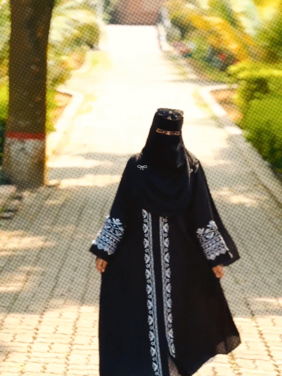 অতো শতো ভেবে হয় না😎😊 Borkha from:@Arabian_Borka_Gallery  Fb page : Raishatul Ronita ( page link in bio ) follow dio sobai 🥺