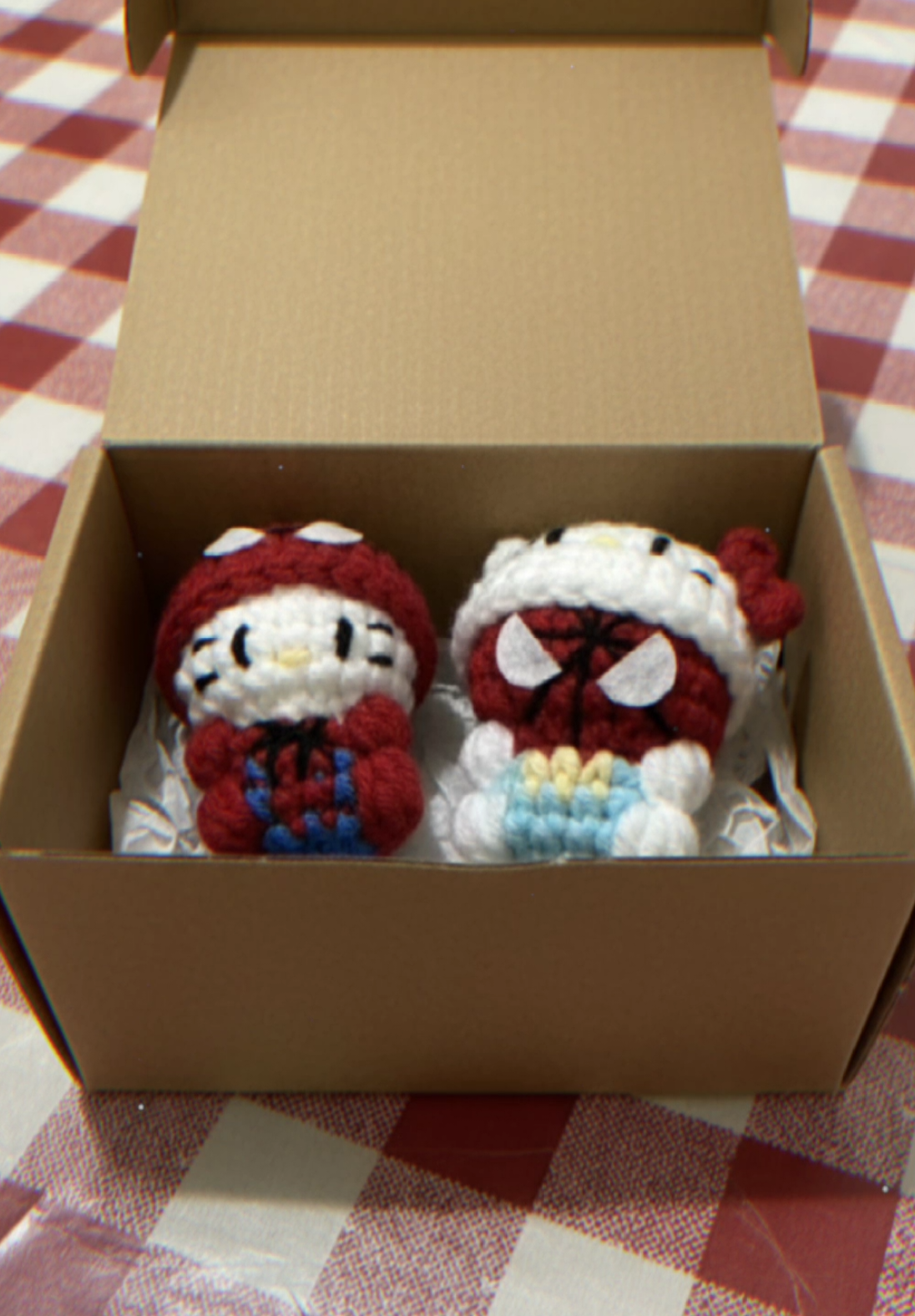 mẫu móc khoá cặp hello kitty cho các couple đây♥️#hellokitty #spiderman #mockhoalen #mockhoacute #móc_len 