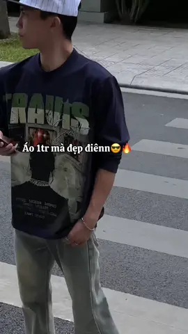 Form áo dài tay mà nét cỡ này