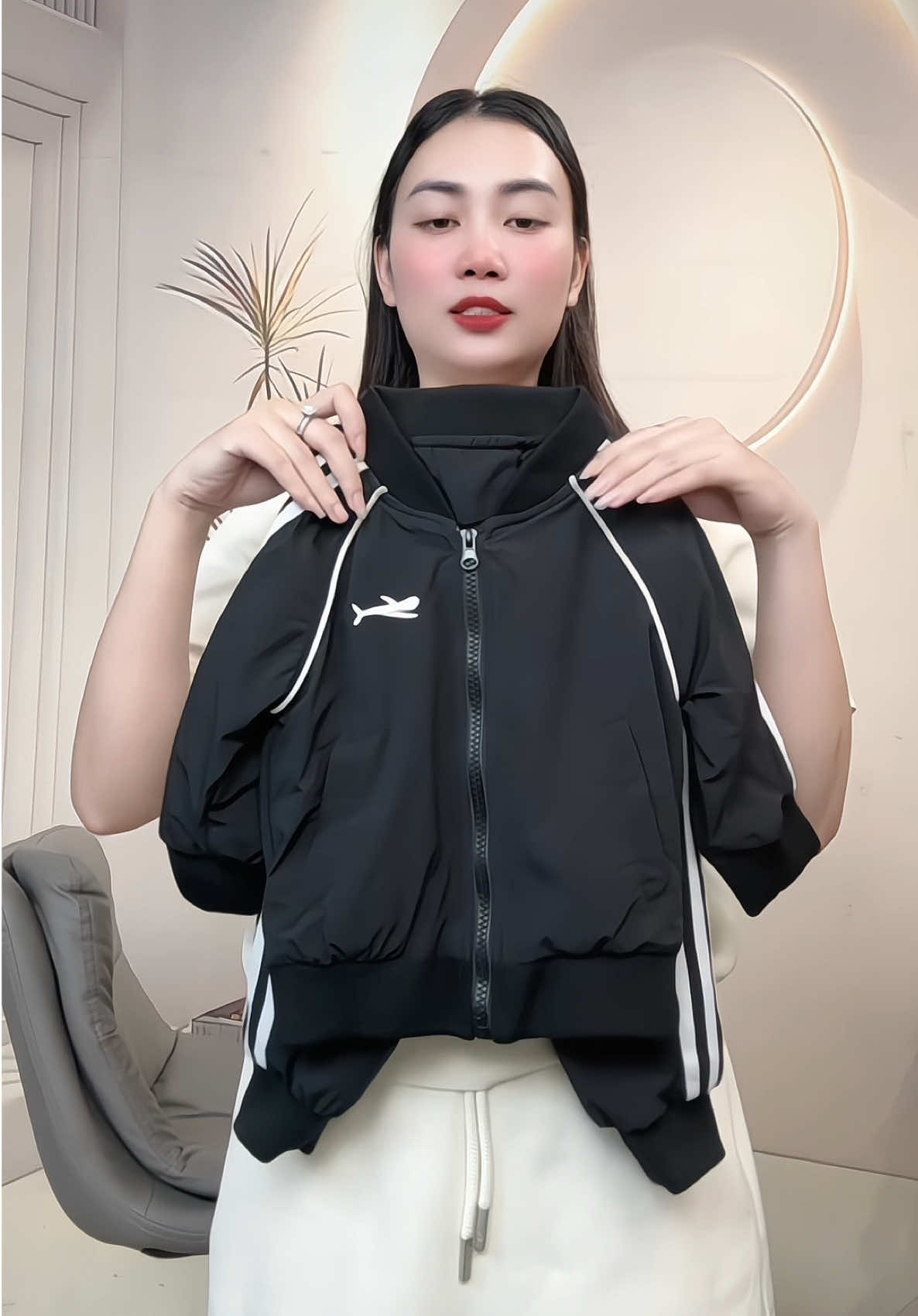 Bộ khoác gió lót lưới thông hơi cho bé #quanaobetrai #thoitrangtreem #bogiothethao 