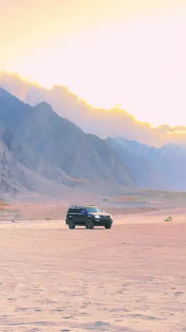 Dm for adventure full tour#travelwithmaya #traveller #paradolover #gilgitbaltistan✌🏽😍 #skardu 