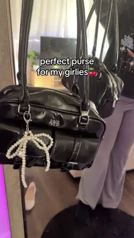 i wish i would’ve got the yellow tho it’s so cute 😖 #fypシ #viral #tiktokshopblackfriday 