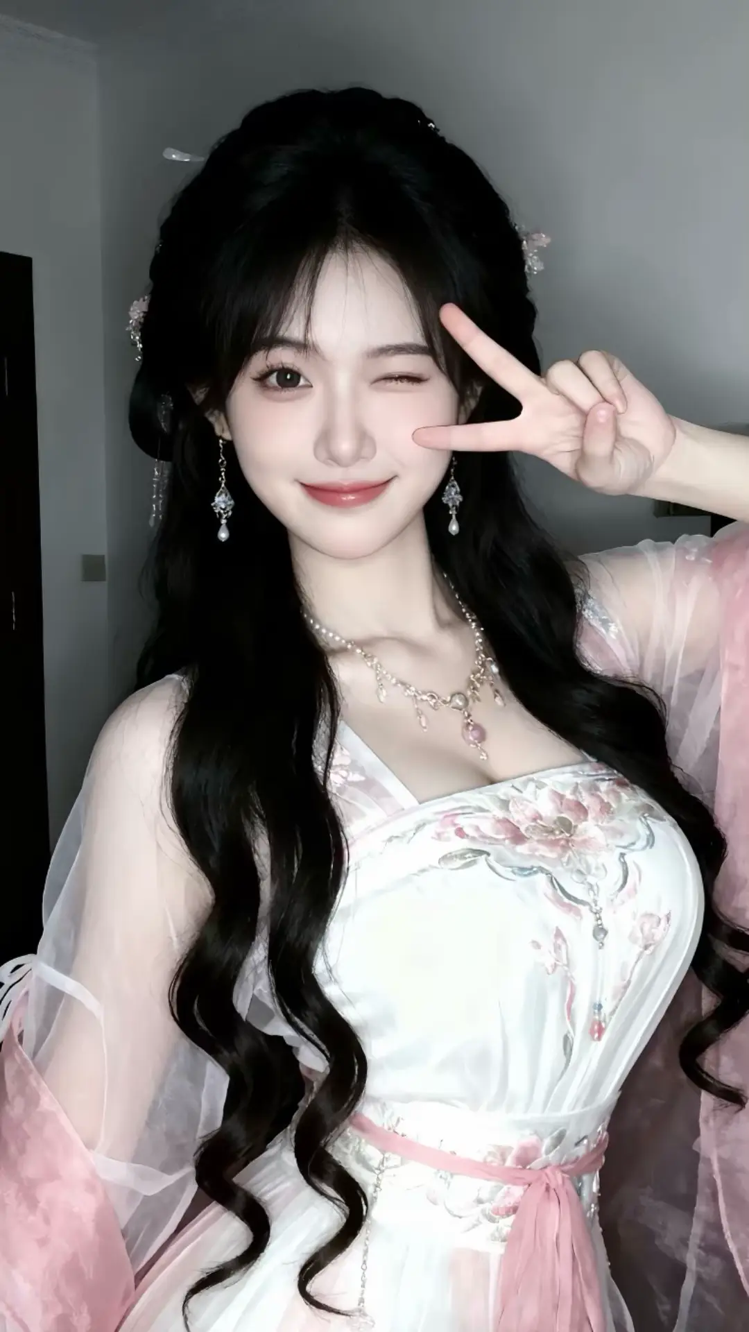 Bao nhiêu điểm cho sự cute này #vairal #abcxyz #cossplaygirl 