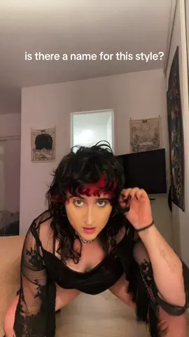 please don’t comment on my tv being balanced on a cat scratching post  #altgirl #goth #emo #witchy #latina 