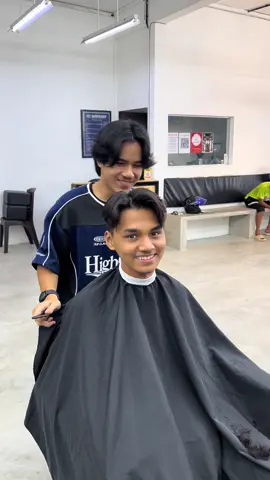 Siapa kata kena pergi Korea untuk nampak macam oppa?@AceBarbershop #jrllamborghini #fyp 