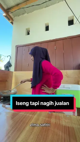 Besok” sudah nda rutin up konten jualan lagi guys hehe , mau fokus ngonten seperti yang biasa saja . @HOBEBAR-ID #NapasSegar #MouthSpray #hobebar 