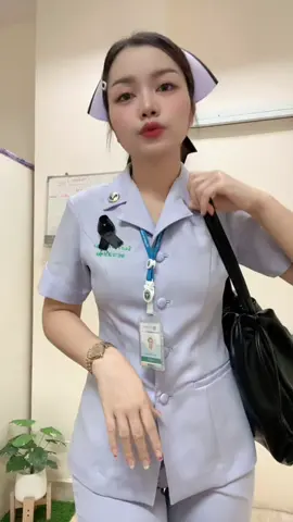 Hello monday.💛. #fyp 