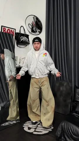 NOWWEAR Áo Khoác Hoodie Zip Form Boxy Nỉ Chân Cua Thêu Logo Dày 400gsm Không Xù Lông 2 Túi Trong Dây Kéo 2 Đầu #aokhoac #hoodieboxy #hoodiezip #hoodie #aokhoacformrong 