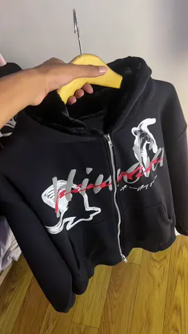 Cakepnya #hoodie #fashion #streetwear #OOTD #outfitideas 