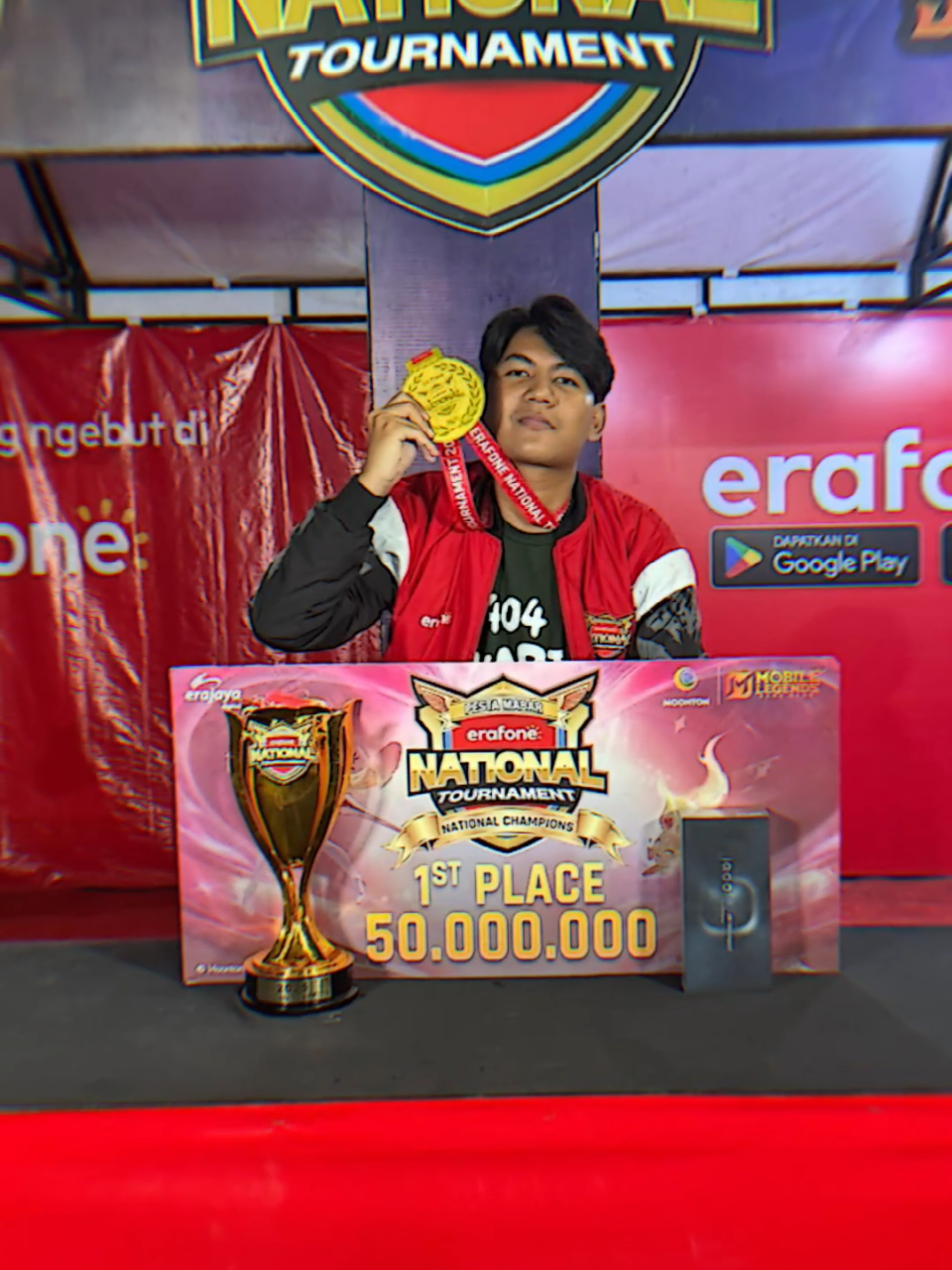 alhamdulillah ga nyangka bakal juara 1 , spam kalea sampe di ban yh 😋