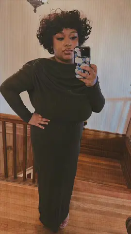 #CapCut first I felt pretty in public in a long time🌹🖤🥂🥂🥂🥂#fypシ #weddingtok #confidentwomen #single 