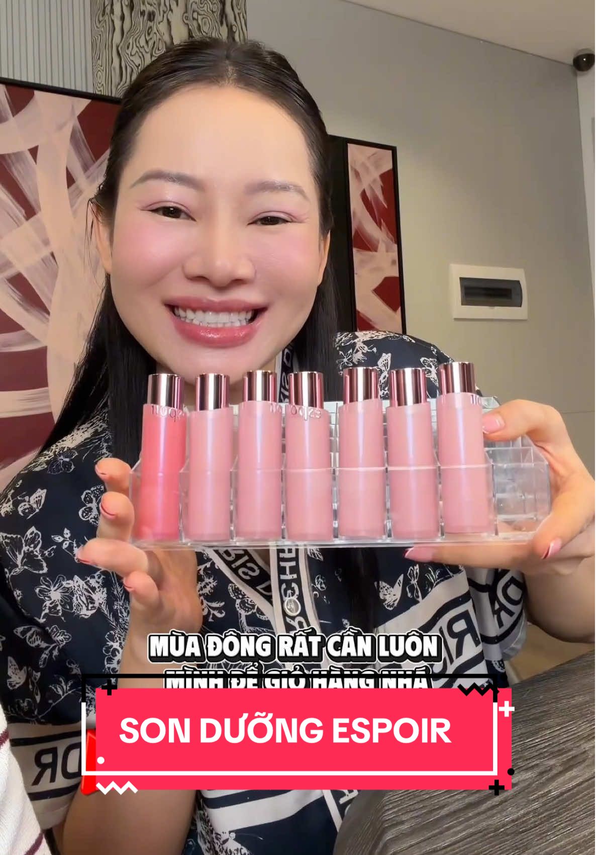 Son dưỡng Espoir siêu đỉnh các bác ơi, mềm mịn dưỡng rất tốt lại có màu xinh luôn #EspoirVietnam #BareGlowLipBalm #CoreGlow #sonduongespoir 
