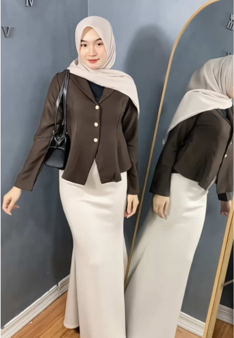spill semua brown outfit yang dipakeee🤎‼️ #ootdfashion #outfitideas #blazeroutfit #brownoutfits #outfitwanita 