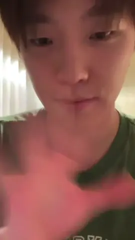 Cute maknae 🦦🤍🤍 #SEVENTEEN #Dinorara #Leechan #Carats #Svt 