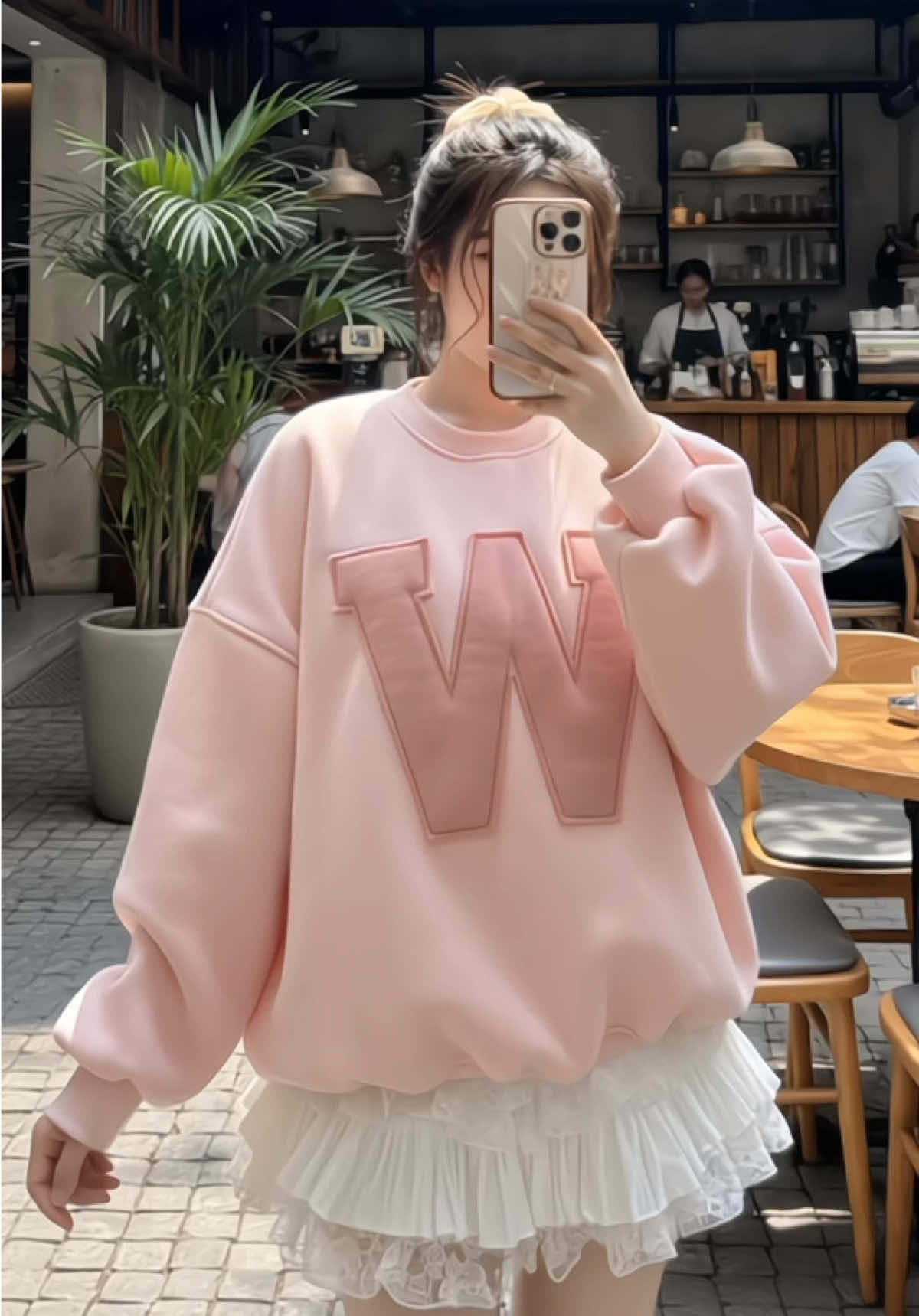 Áo sweater nỉ tàu  l1 số 59 thêu nổi form boxy , cổ tròn #aosweater #sweater #aoni #aosweaternu #phoidoxinh 