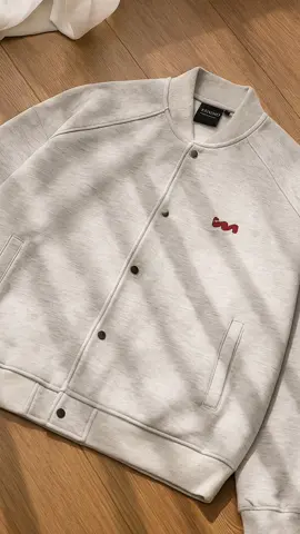 Áo khoác Bomber nỉ 2 da JULIDO #muataitiktokshop #aokhoacbomber #julido #aokhoacni #aokhoacnamnu 