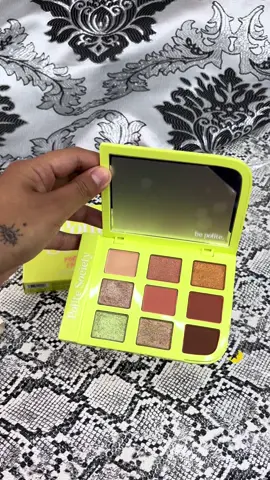 Real Life Eyeshadow Palette