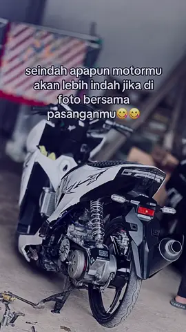 😋🤍 #bucin #varkic🔥 #danapelajar🤙 #fyp #pengunaring17 