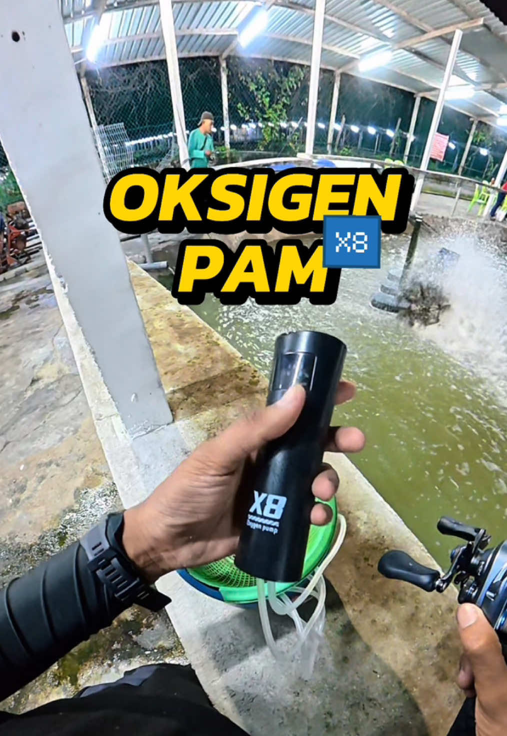 Oxigen pump X8. Kita test barang viral kualiti memang bagus.  design mudah nak bawa & bateri tahan lama wei. boleh cas pakai charger type c. double pump. #oxigenpump #fishing #oksigen #fishingequipment 