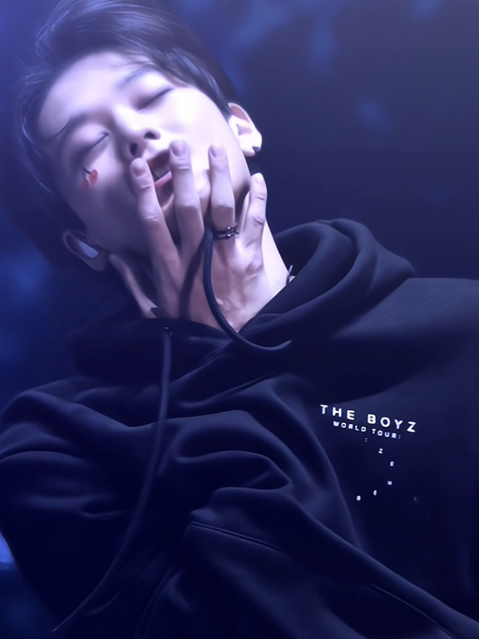 kocok adonan donat kata juyo😔 #juyeon #deobi #theboyz #lewatberanda #fypp 