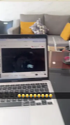 خاش جو من ذا ويكند 🤣😂