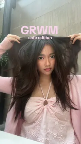 POV: you finally found a straightener that actually works and it’s WIRELESS 😭💅 I swear this Yoole brush is my new obsession 🔥 #yoolebrush #hairtok #hairtools #tiktokfinds #glowuptok 