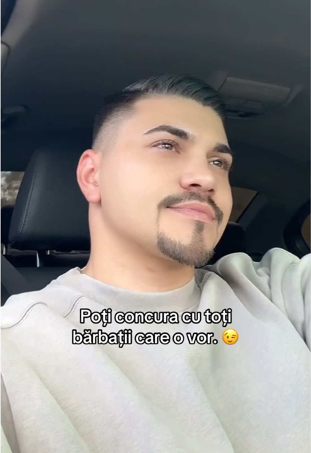 she knows what she wants 😉 Instagram: Alex Macarie #AlexMacarie #fyp #foryouviral #competitivegaming 