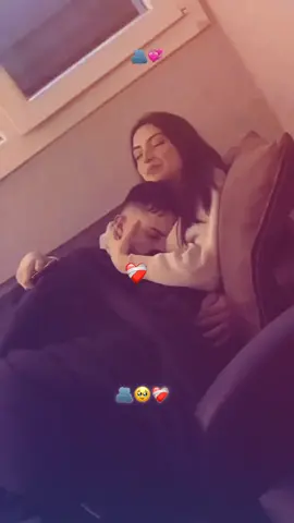 Qofkaga Mxd ku dooran leheed❤️🥺#fyppppppppppppppppppppppp #couplegoals #viewsproblem #viraltiktok #foryoupage 