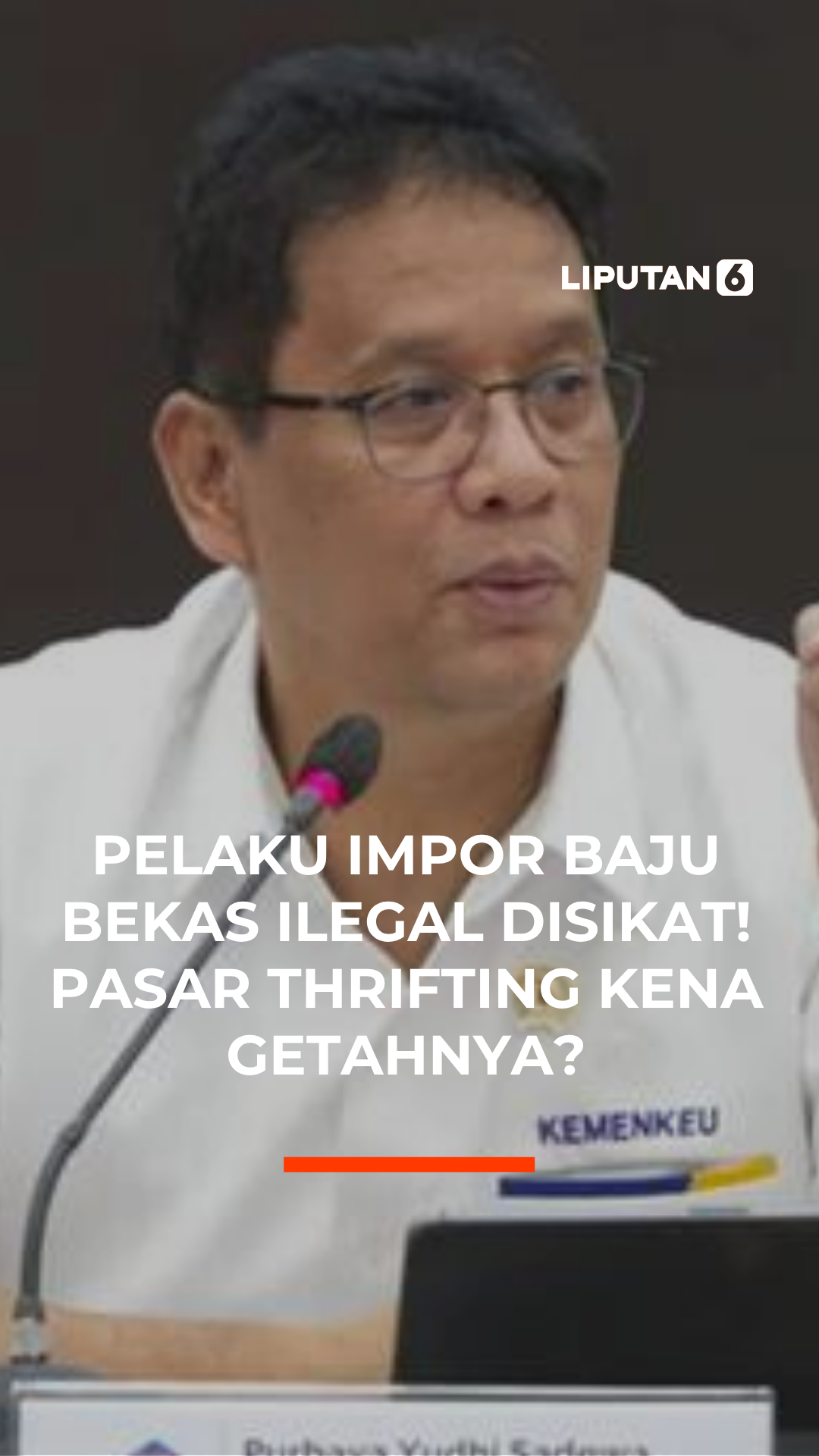 Menkeu Purbaya Yudhi Sadewa menegaskan penindakan tegas terhadap impor baju bekas ilegal. Selain sanksi denda, para pelaku juga akan masuk daftar hitam agar tak bisa lagi berbisnis di sektor ini. Langkah ini diambil karena penanganan sebelumnya dinilai merugikan negara dan belum memberi efek jera. Kebijakan ini diharapkan mampu menghidupkan industri tekstil dan UMKM lokal. Namun, pasar thrifting yang bergantung pada barang impor kini harus siap menyesuaikan diri. Apakah langkah ini solusi jangka panjang, atau justru pukulan bagi pedagang kecil? #verticalvid #liputan6dotcom #menkeupurbaya #imporbajubekasilegal #lip6an