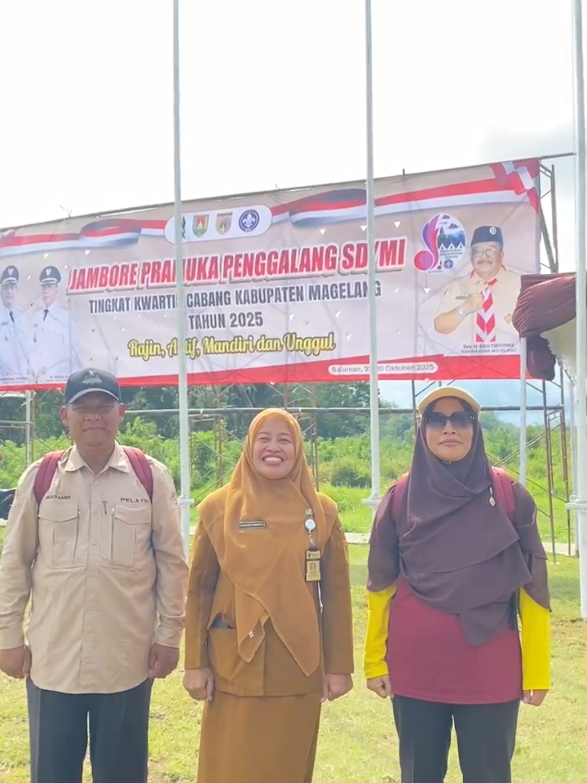 Momen Lucu tadi di acara Persiapan Jambore Pramuka Penggalang Kwarcab Magelang. 