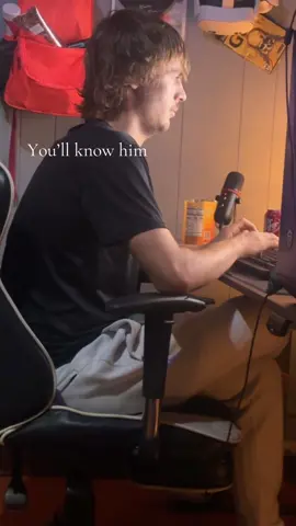 #like#follow#fyp#relationships the wayyyyy heeee lookssss attttttt meeeeeeee😍 